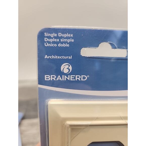 Brainerd Single Duplex Architectural Outlet Cover Light Almond 4Pack [48] - Picture 4 of 10